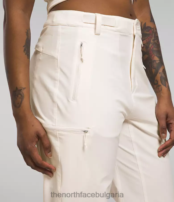 облекло The North Face професионални панталони bridgeway гардения бяла Жени 40DF0168